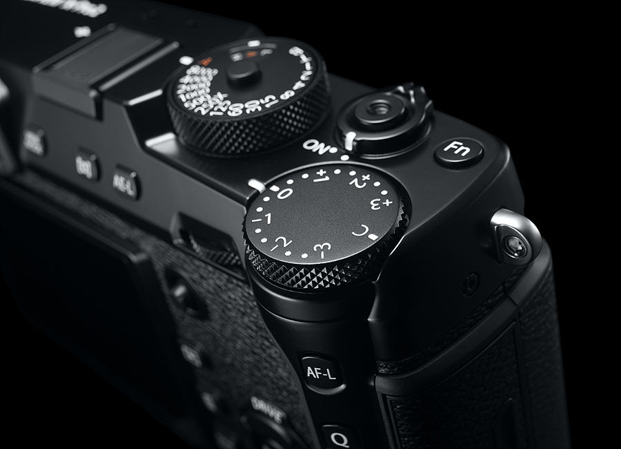 38_X-Pro2_BK_EV_Conpensation_Dial.jpg